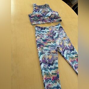 Peloton River Rock Leggings and Top Activewear Set